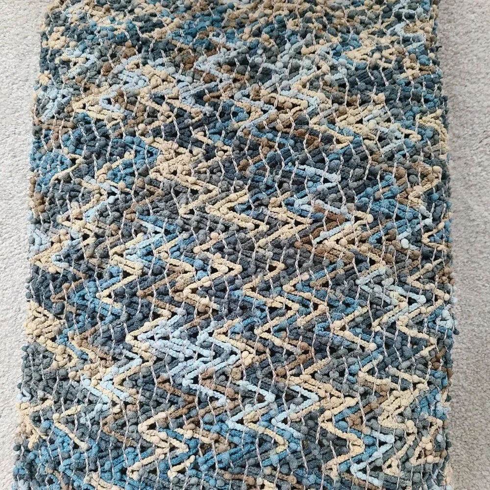 Chenille Woven Knit Open Weave Throw Blanket Chevron Pattern With Fringe Ocean